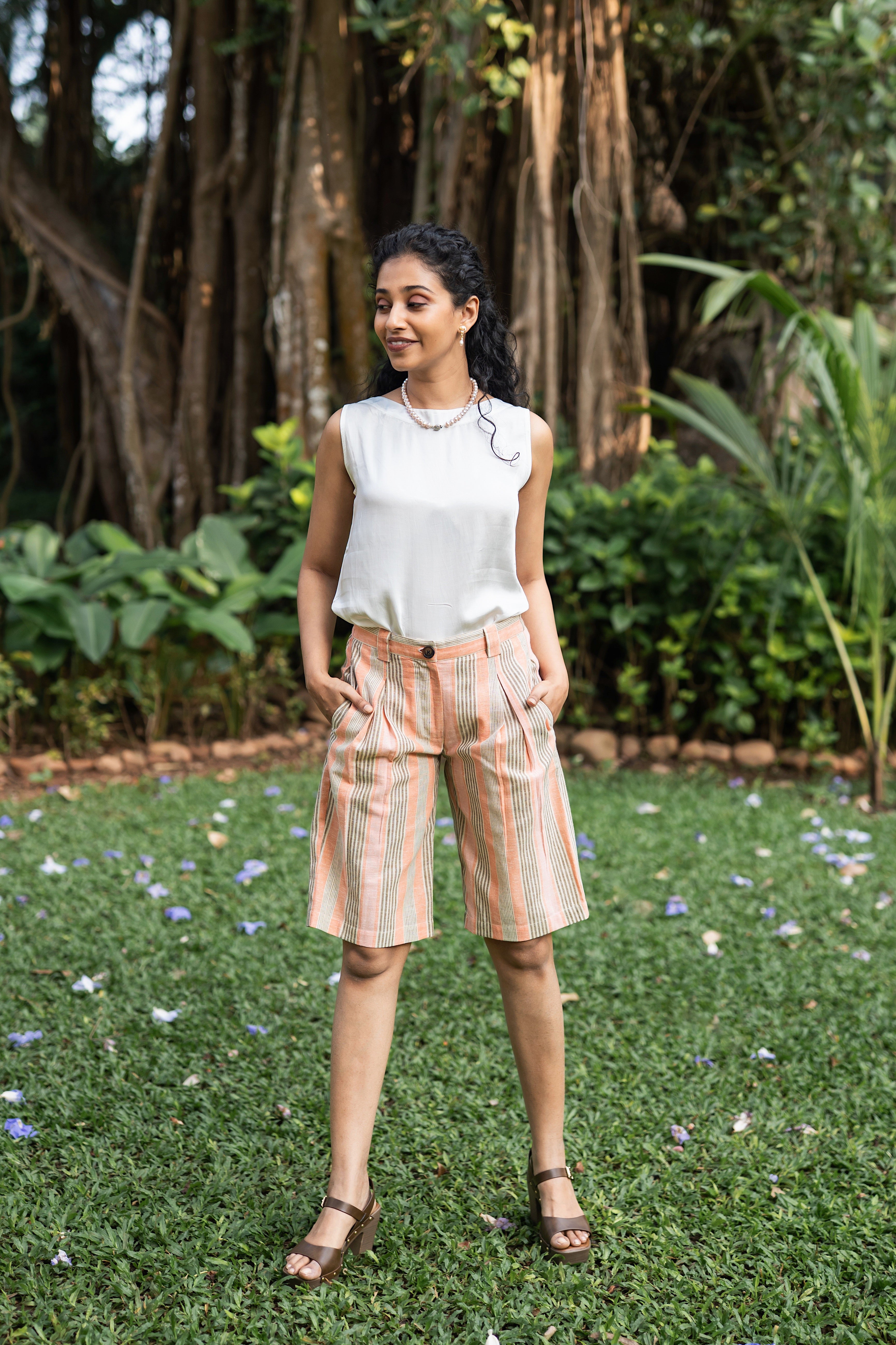 Elvys Shorts - Peach