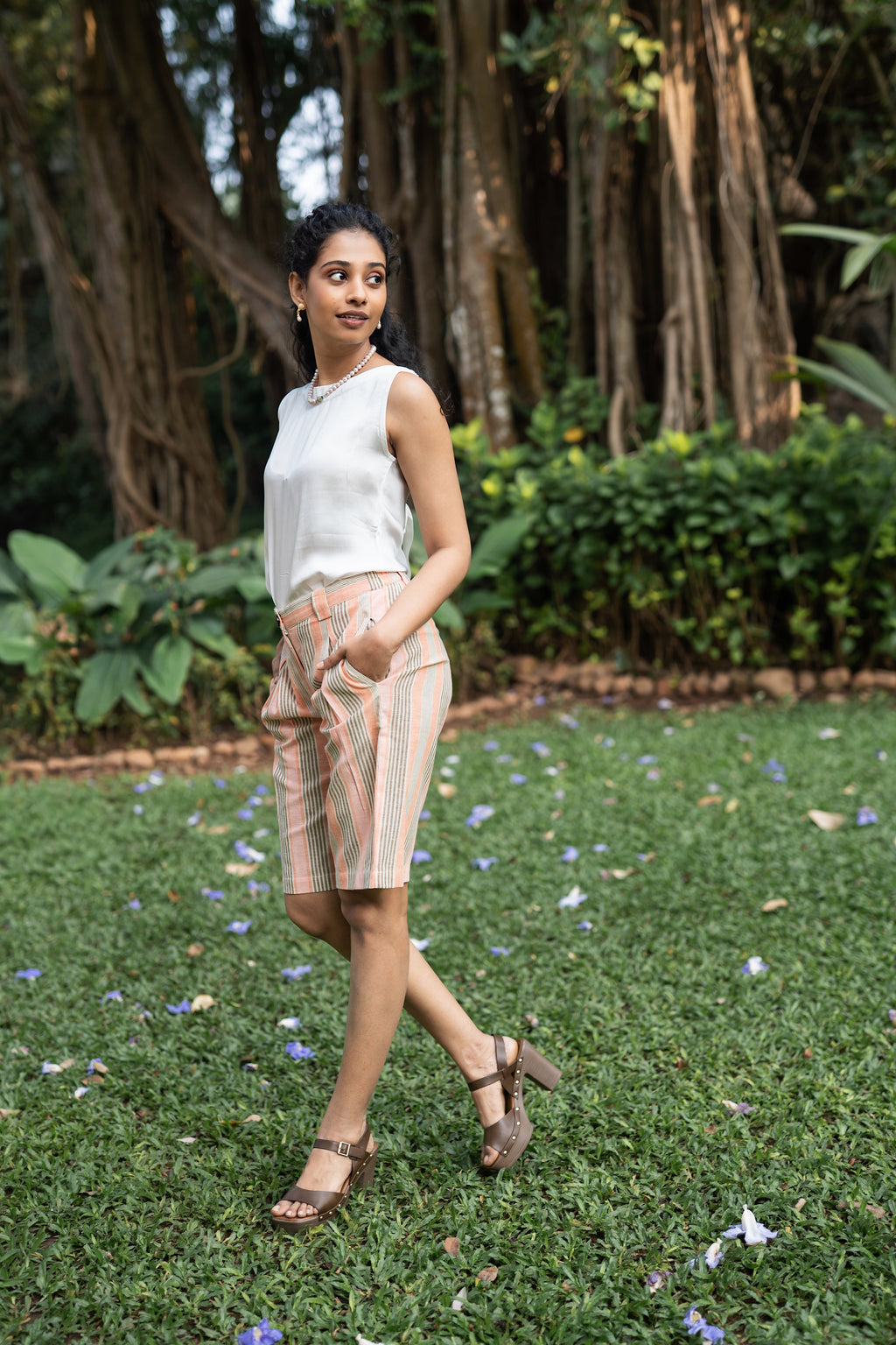 Elvys Shorts - Peach