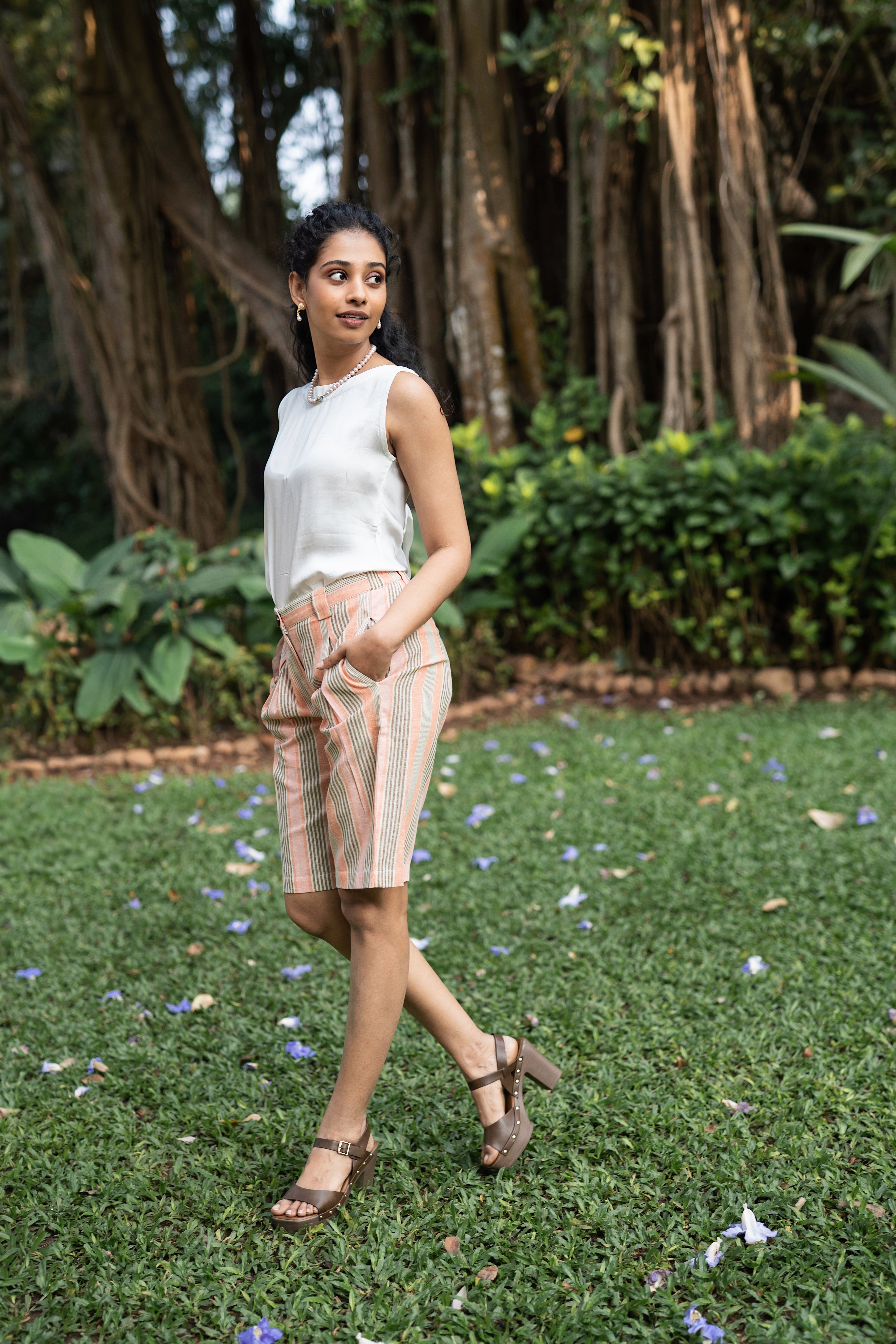 Elvys Shorts - Peach